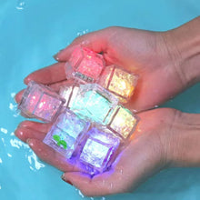 Load image into Gallery viewer, Baby Bath Toys Bathtub LED Light Up Toys
